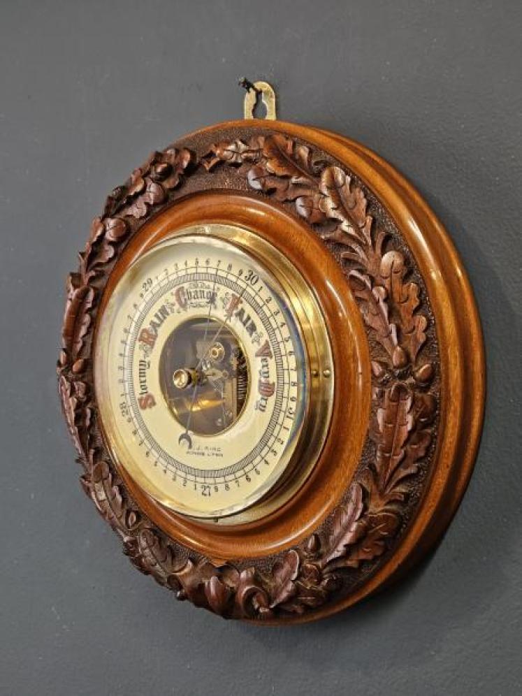 Quality Victorian Carved Walnut Kings Lynn Barometer - Image 5