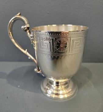 Fine Quality Mid Victorian Silver Mug by Barnard 