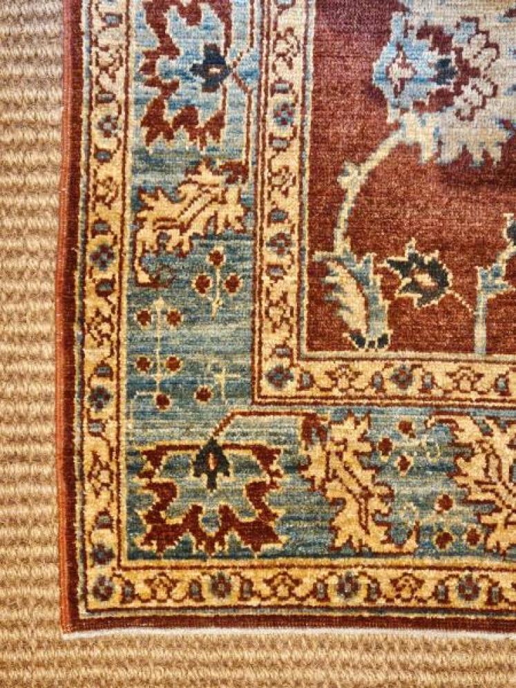 Persian Pure Wool Rug - Image 2