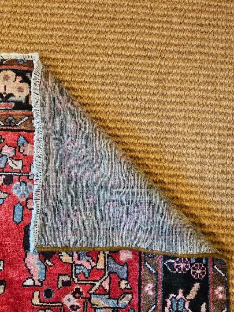 9' x 6' Persian Pure Wool Rug - Image 6