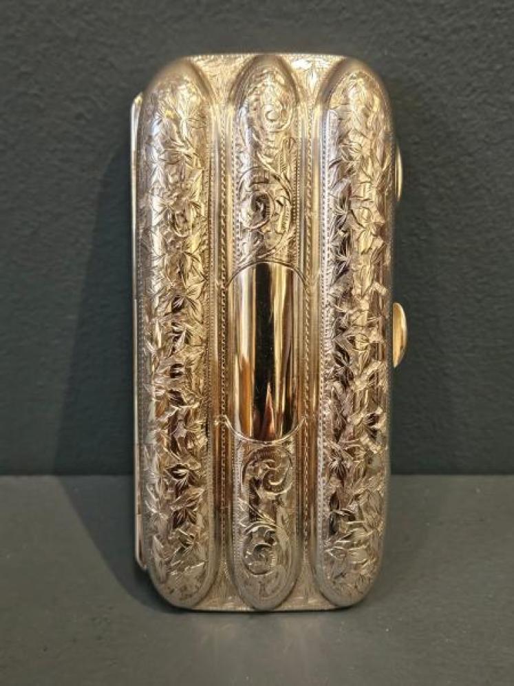Superb Victorian Engraved Chester Silver 5 troy oz Cigar Case  - Image 1