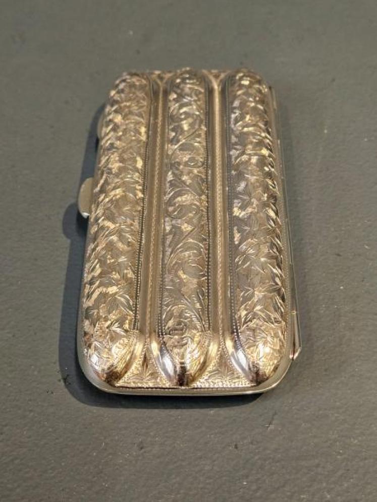 Superb Victorian Engraved Chester Silver 5 troy oz Cigar Case  - Image 7