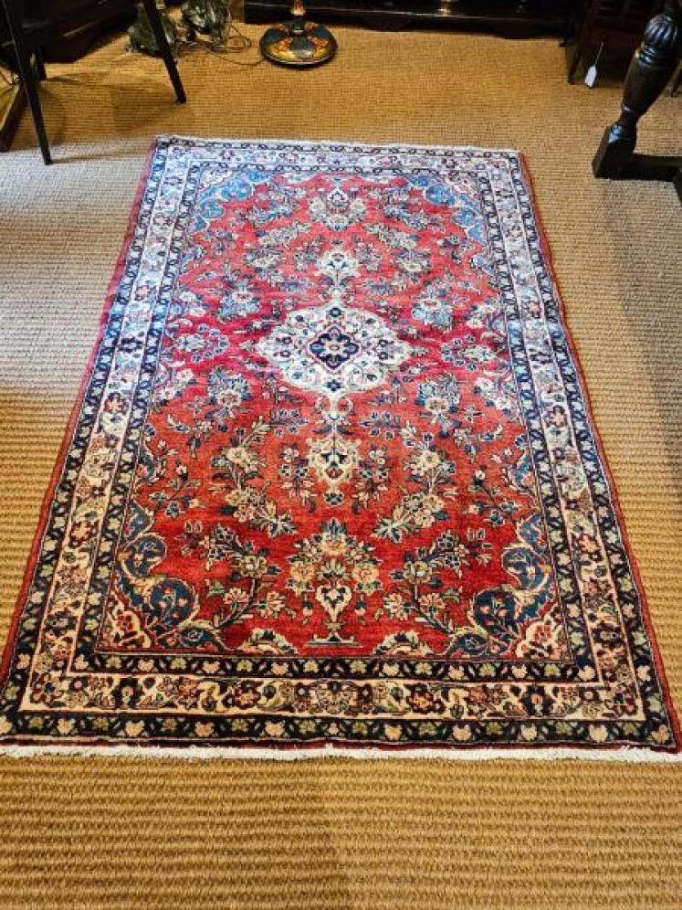 Fine Quality Persian Pure Wool Rug - Image 1