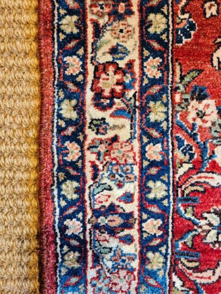 Fine Quality Persian Pure Wool Rug - Image 5
