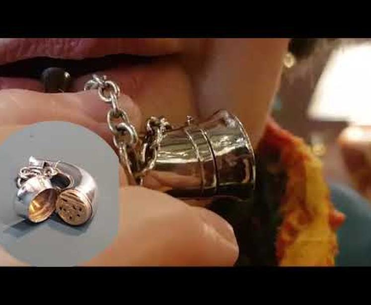 Sampson Mordan Silver Horn Whistle and Vinaigrette  - Video