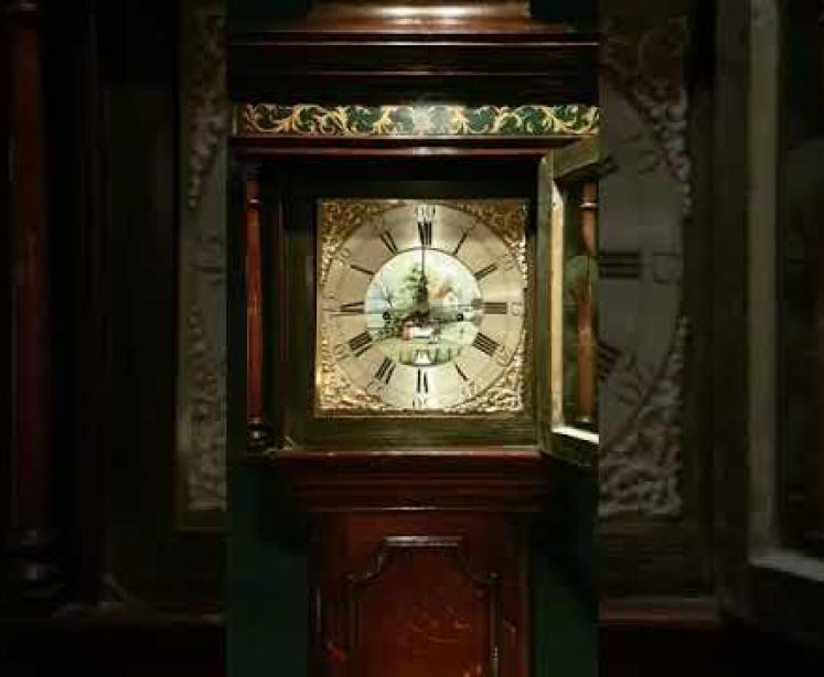 George III Oak Centre Second Sweep Longcase Clock - Video