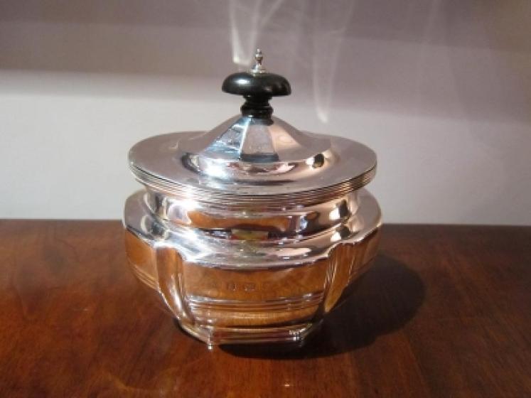 Edwardian Period Silver Tea Caddy - Image 1