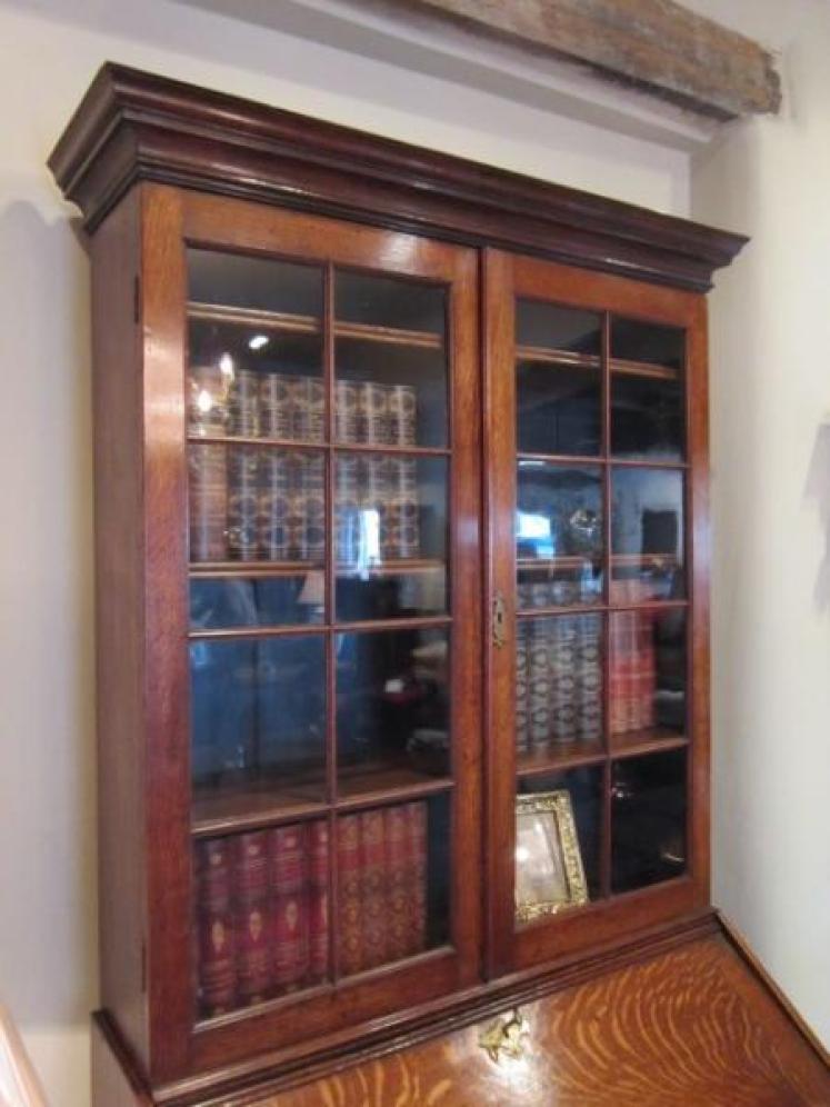 Superb George II Country Bureau Bookcase - Image 3