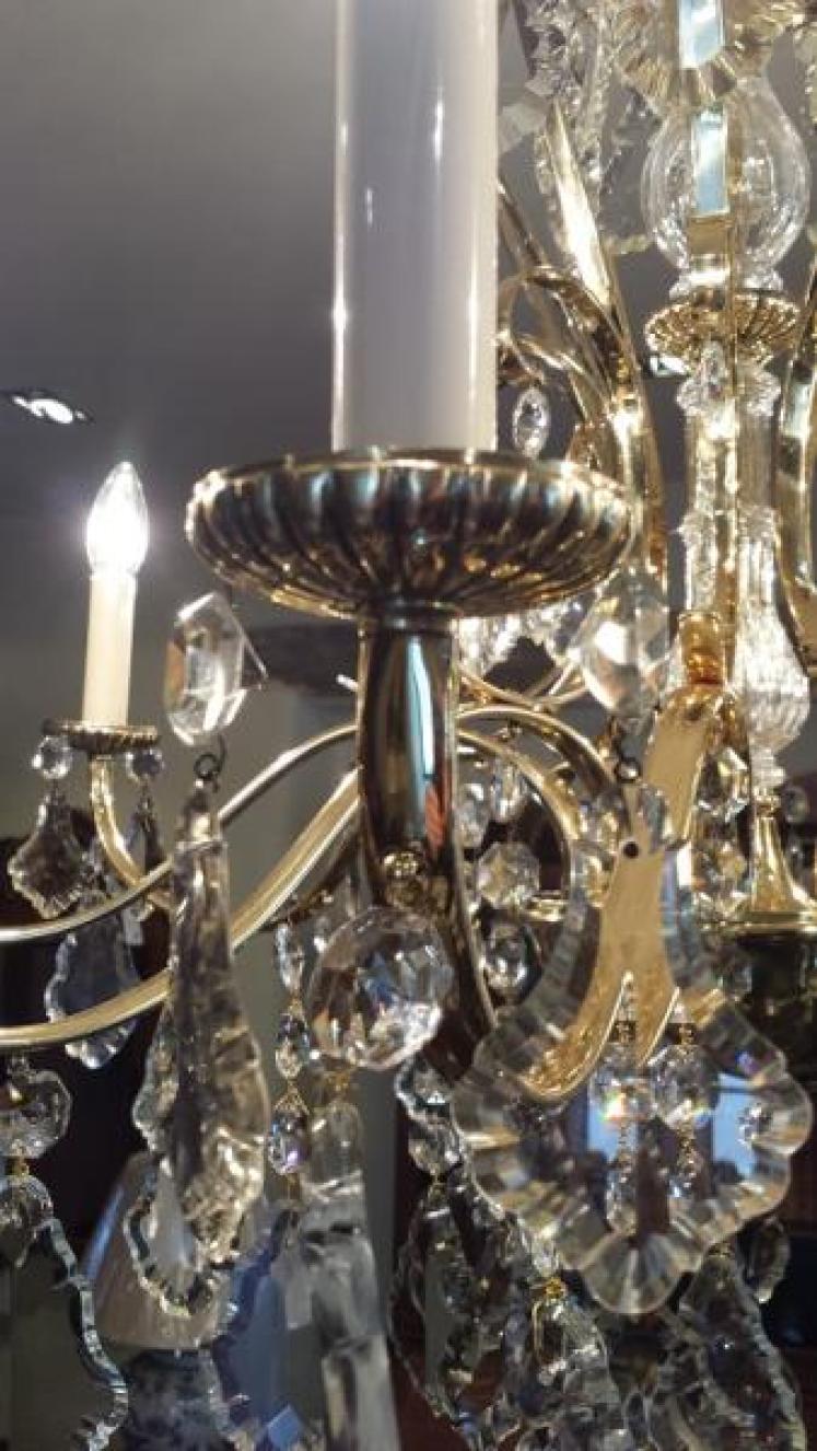 Stunning 1920's Crystal Cut Glass Chandelier - Image 2