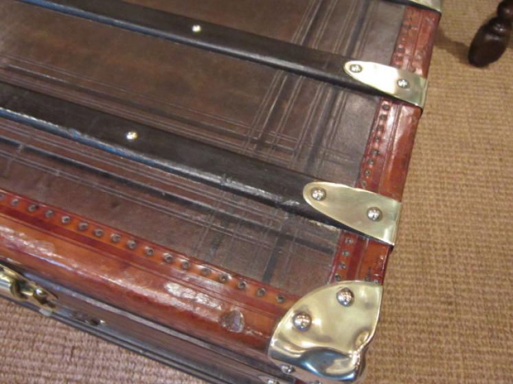 Stunning 19th Century French Leather Cabin Trunk - Image 3
