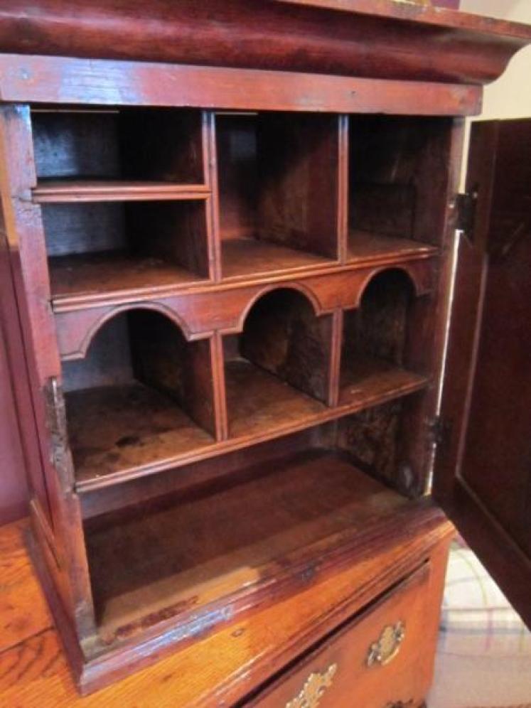 Superb George II Oak Spice Cupboard - Image 3