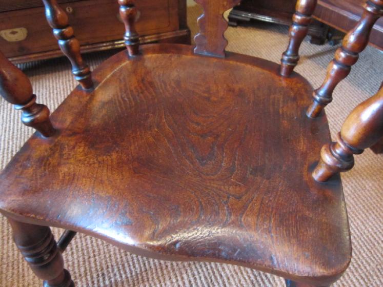 Early Victorian Broad Arm Windsor Armchair - Image 4