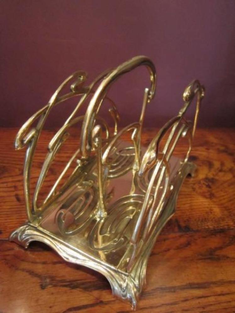 Stylish Art Nouveau Brass Letter Rack - Image 2