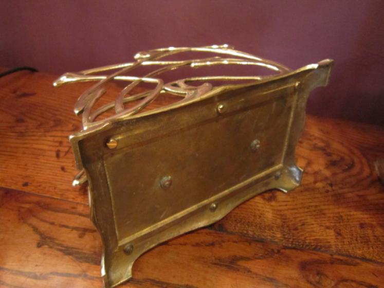 Stylish Art Nouveau Brass Letter Rack - Image 4