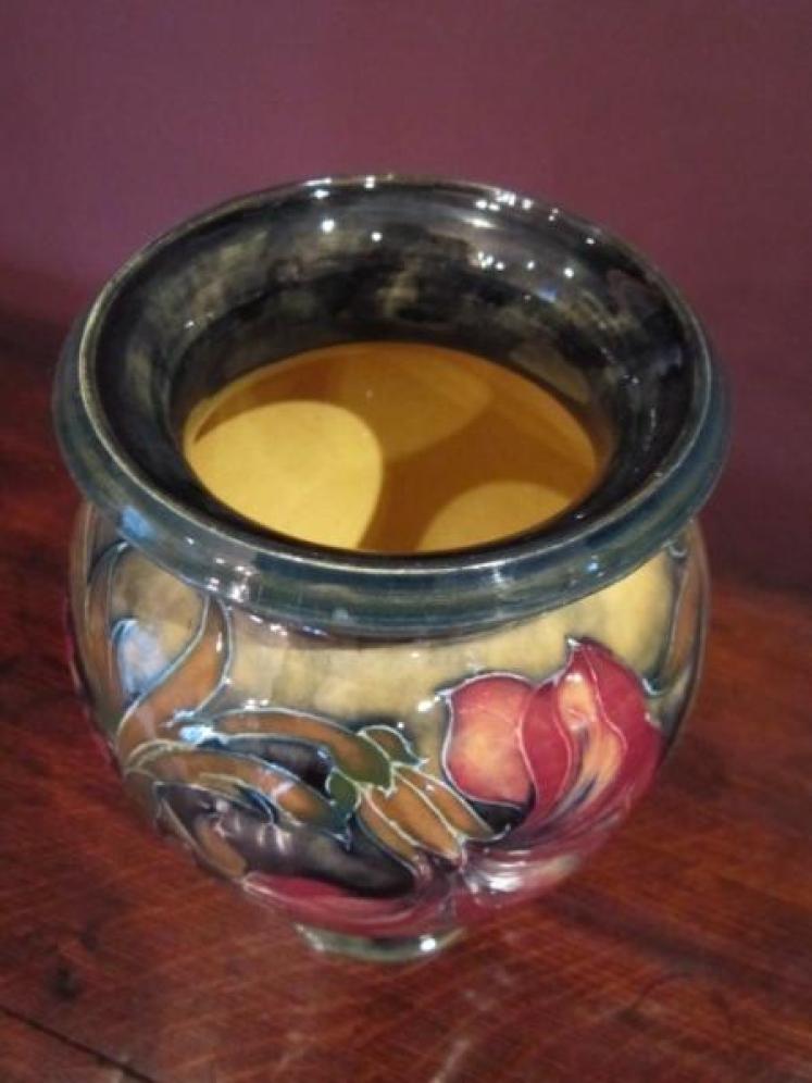 Superb Early Moorcroft Spanish Ochre Vase - Image 3