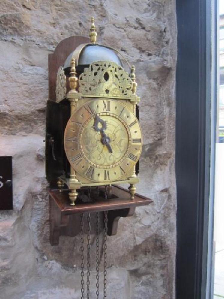 Fine & Early 18th Century Wigton Brass Lantern Clock - Image 1