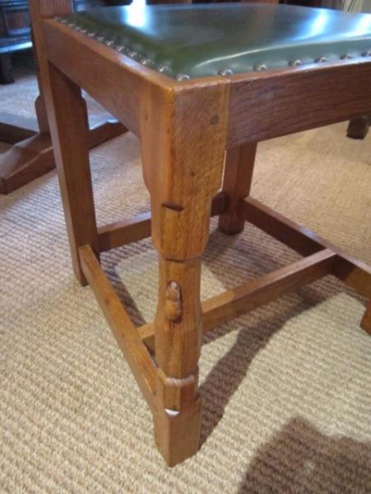 Superb 1950's Mouseman Dining Table & Six Chairs - Image 5
