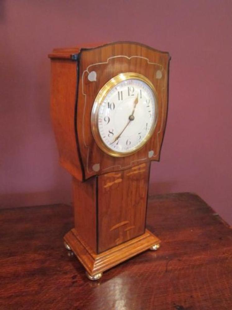 Superb Arts & Crafts Inlaid Mantel Clock - Image 1