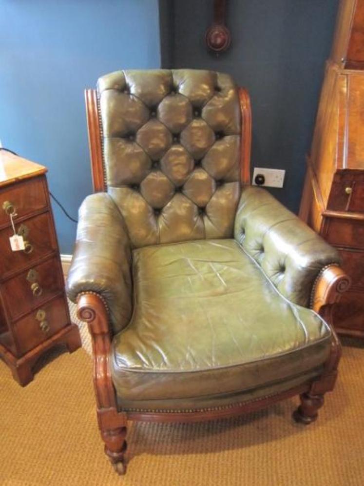 Superb Mid 19th Century Leather Library Chair - Image 1