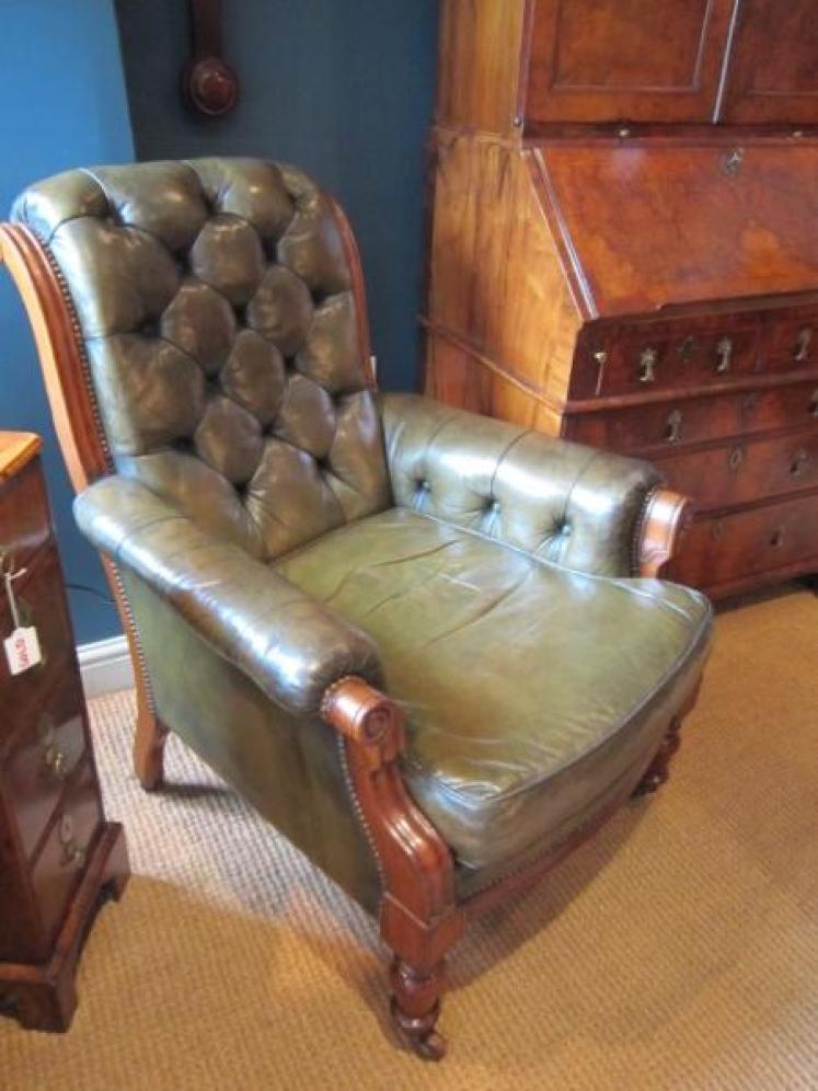 Superb Mid 19th Century Leather Library Chair - Image 5