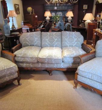 Stunning Edwardian Walnut Three Piece Bergere Suite