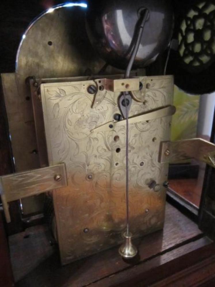 Fine George III Cushion Top London Bracket Clock - Image 4