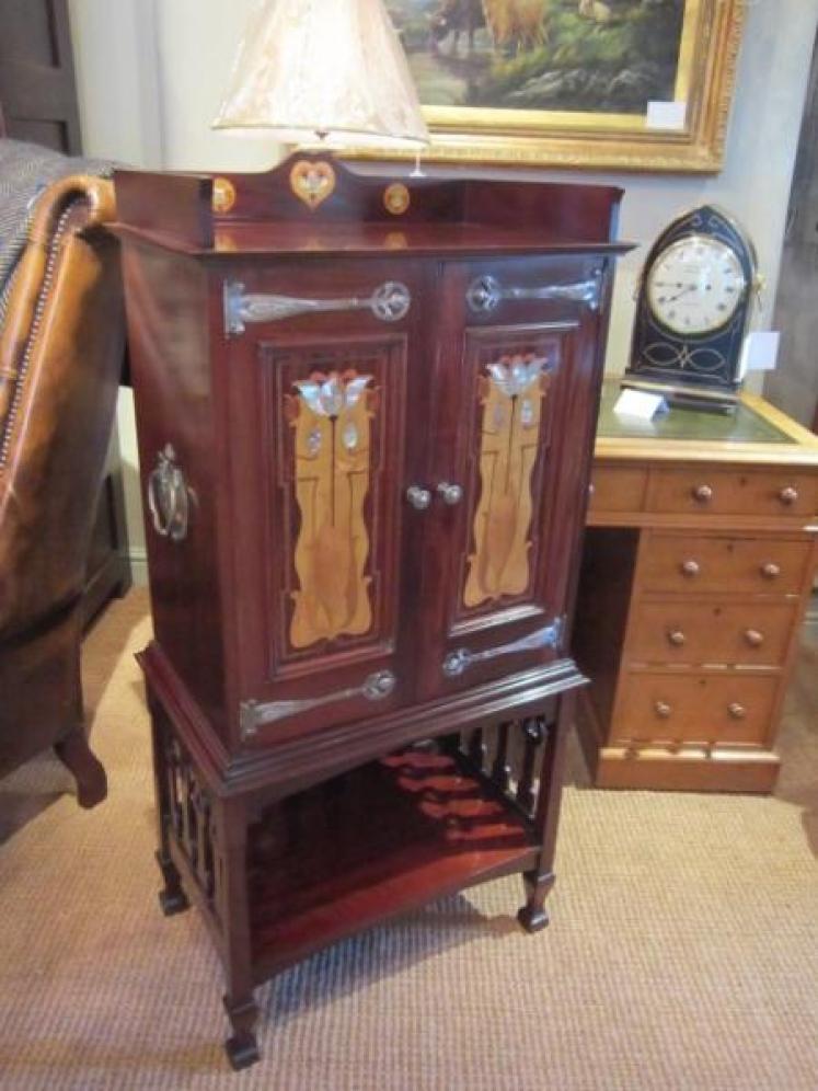 Stunning Art Nouveau Shapland & Petter Inlaid Cabinet - Image 2