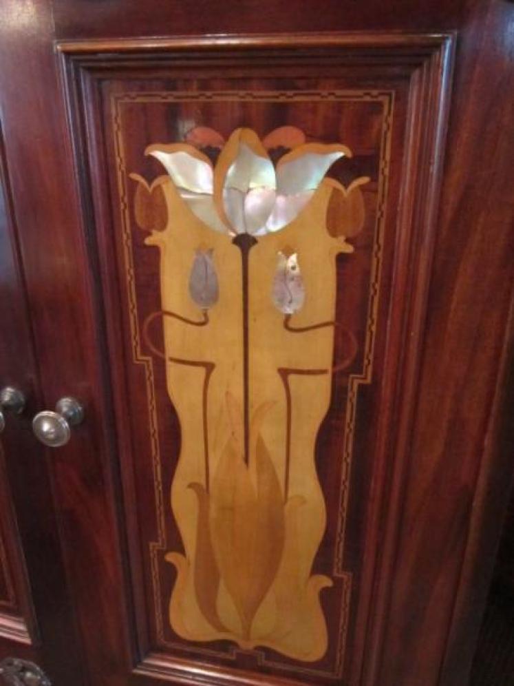Stunning Art Nouveau Shapland & Petter Inlaid Cabinet - Image 3