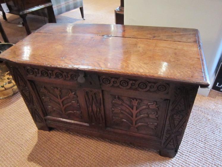 Superb Early 18th Century Tulip Carved Coffer - Image 1