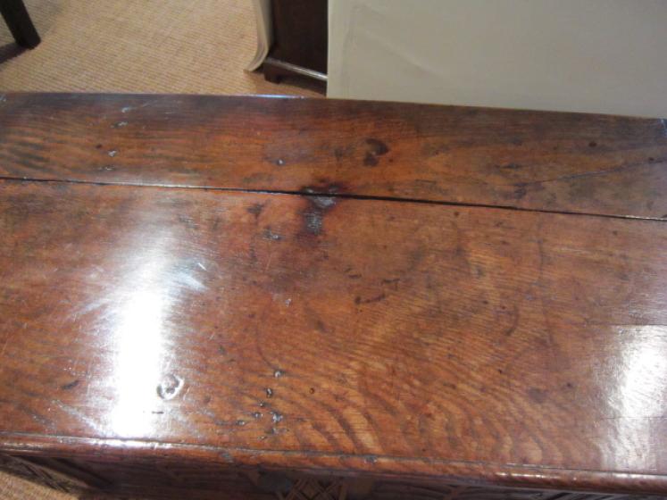 Superb Early 18th Century Tulip Carved Coffer - Image 3