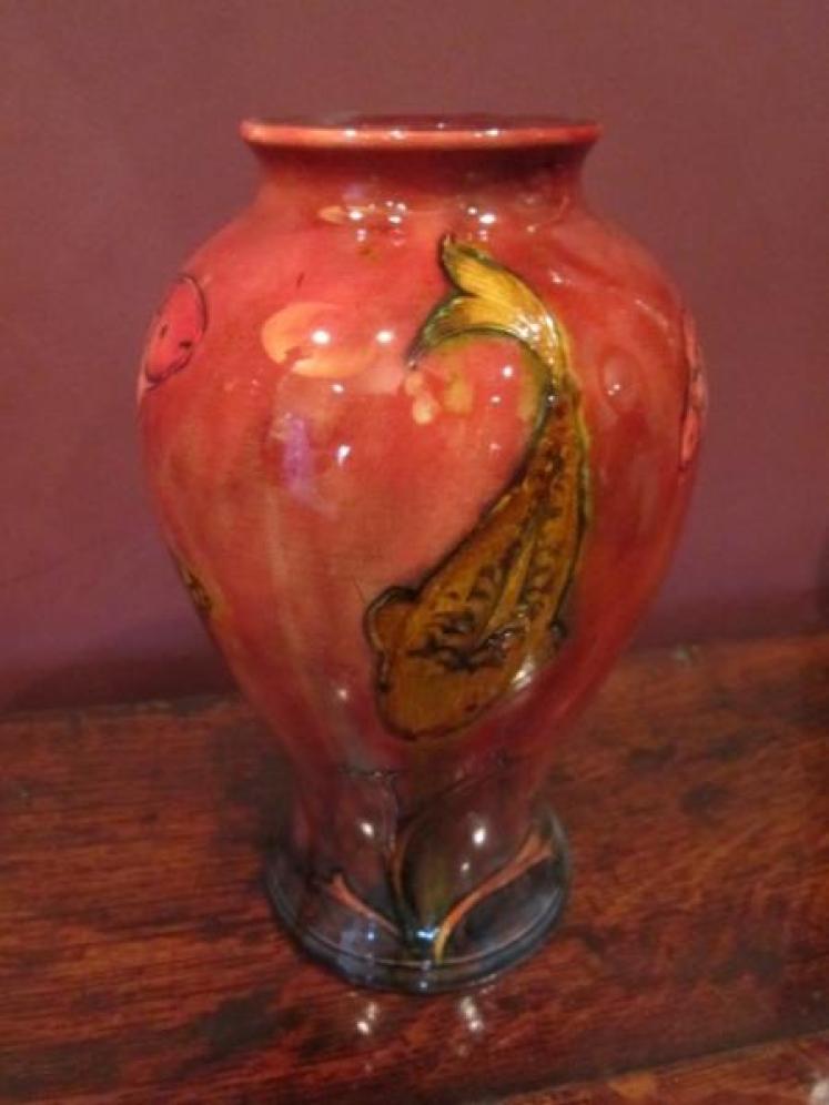 Stunning & Rare Moorcroft Flambe Fishes Vase - Image 2