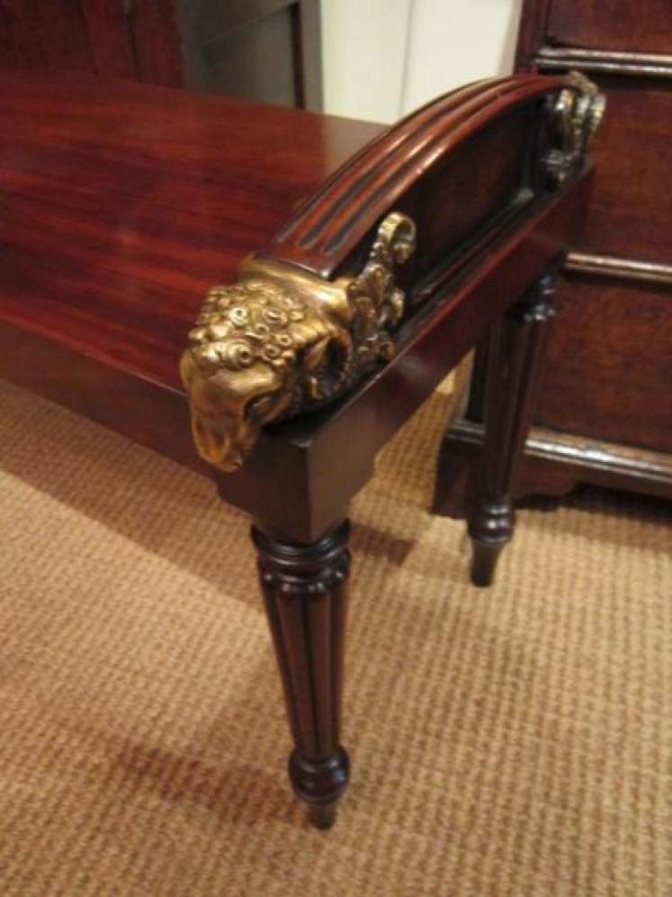 Superb George III Adams Style Hall Seat - Image 2