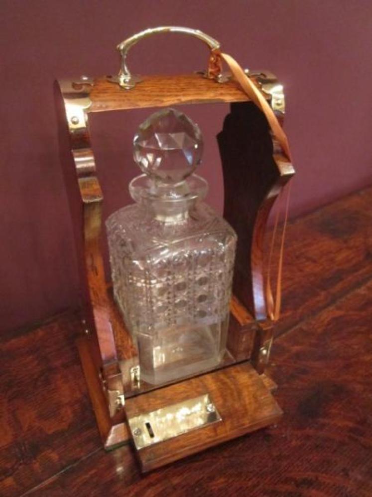 Rare Victorian Single Bottle Tantalus - Image 2