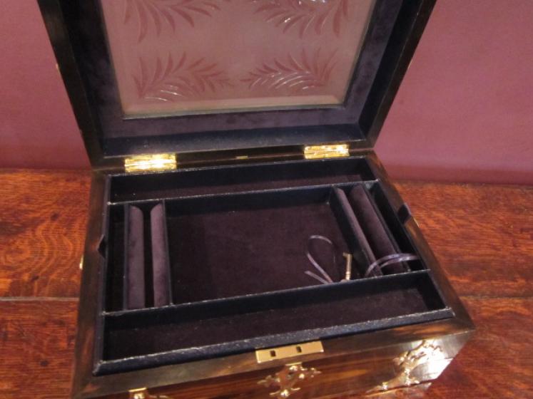 Outstanding Victorian Coromandel Jewellery Box - Image 4