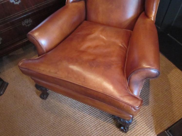 Superb Victorian Leather Wing Armchair - Image 3