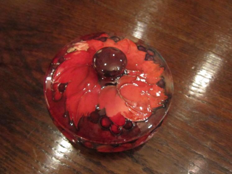 Moorcroft Leaf & Berries Flambe Lidded Dish - Image 2