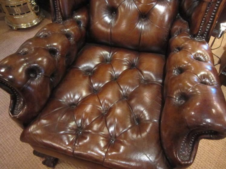 Stunning Large Edwardian Leather Wing Armchair - Image 4