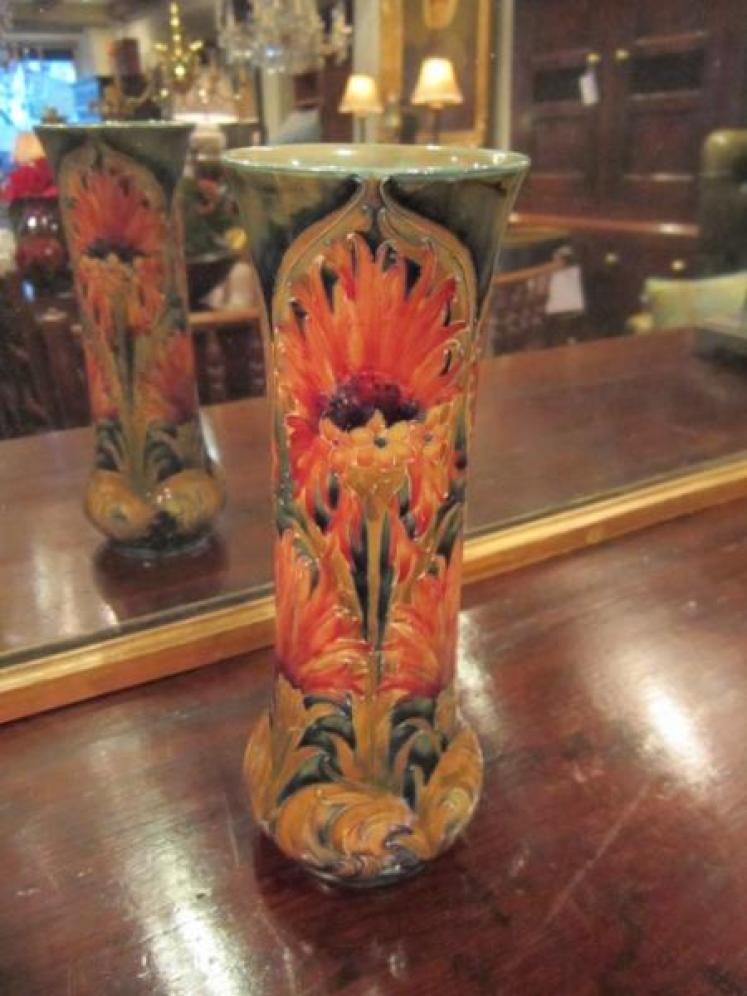 Superb McIntyre Moorcroft Chrysanthemum Vase - Image 1
