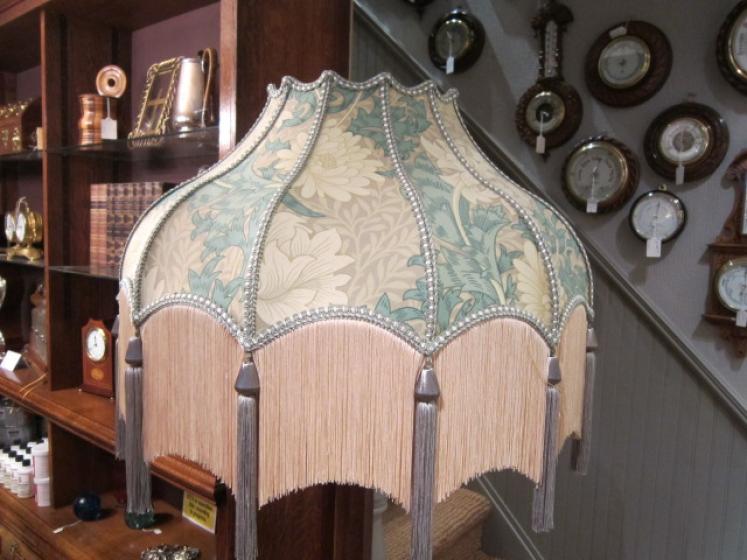 Original Mouseman Tall Oak Lamp Standard - Image 4