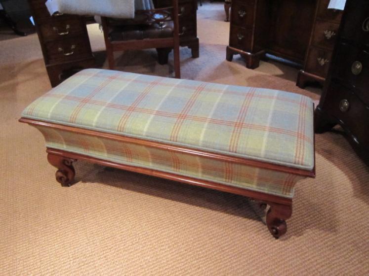 Superb Victorian Mahogany Upholstered Ottoman - Image 1