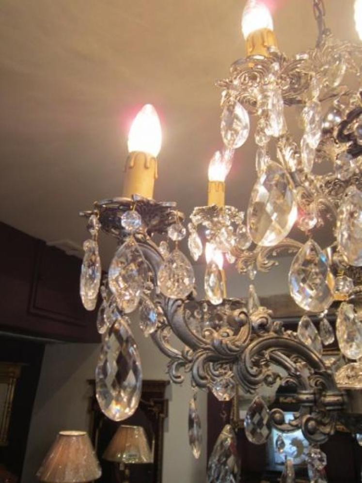 Stunning 1920's Crystal Cut Glass Chandelier - Image 4