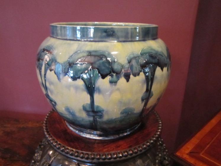 Superb Impressive Early Moorcroft Hazeldene Jardiniere - Image 1