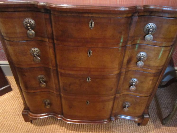 Fine Victorian Ribbon Fronted Walnut Chest - Image 3