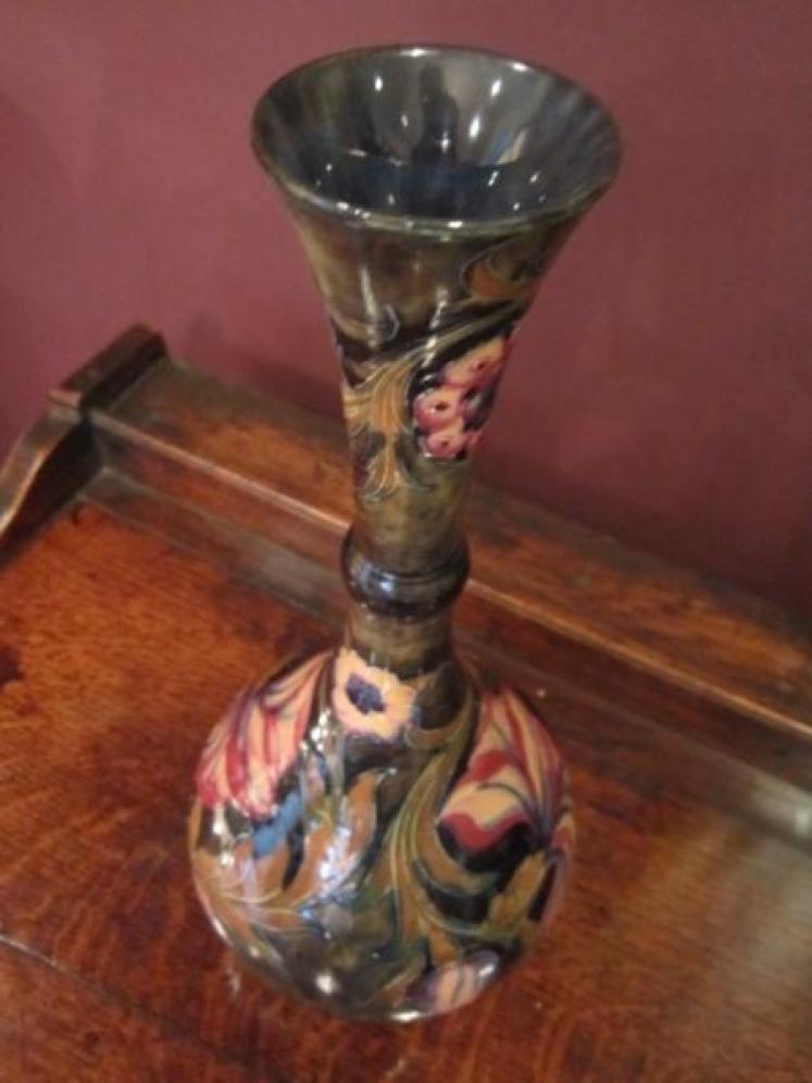Early Moorcroft Persian Ware on Ochre Vase - Image 4