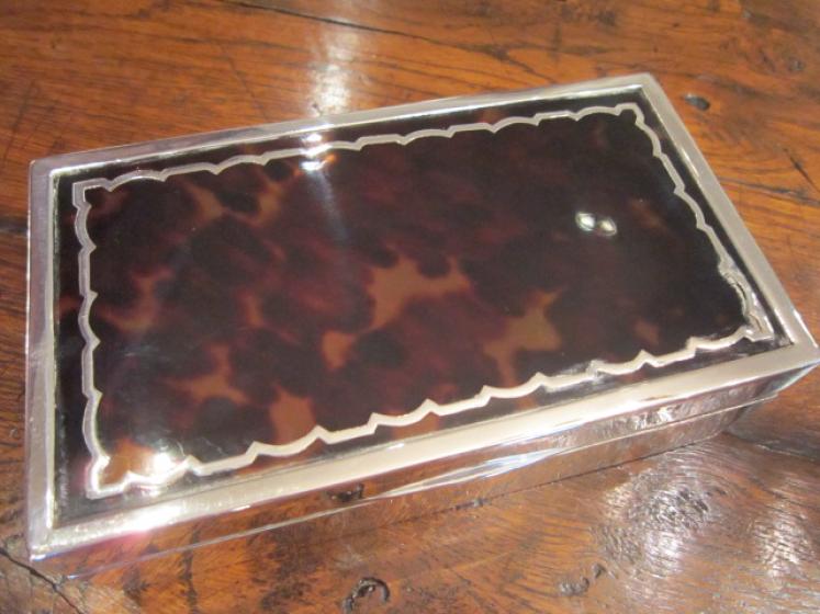 Top Quality George V Silver & Tortoiseshell Box - Image 2
