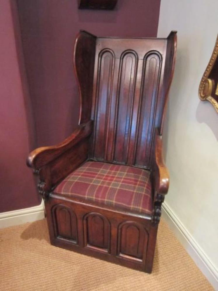 Superb Georgian Oak Panelled Lambing Armchair - Image 1