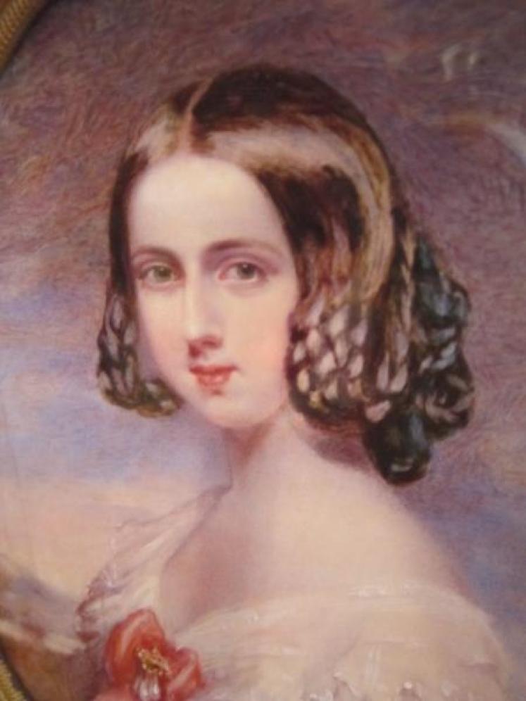 Mid Victorian Rosewood Framed Miniature Oil Portrait - Image 3