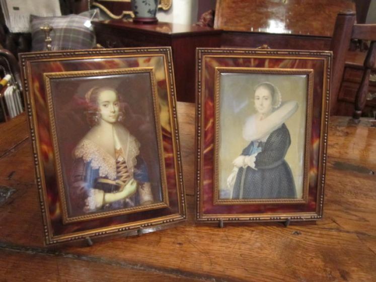 Superb Pair of 19th Century Miniature Portraits on Ivory - Image 1