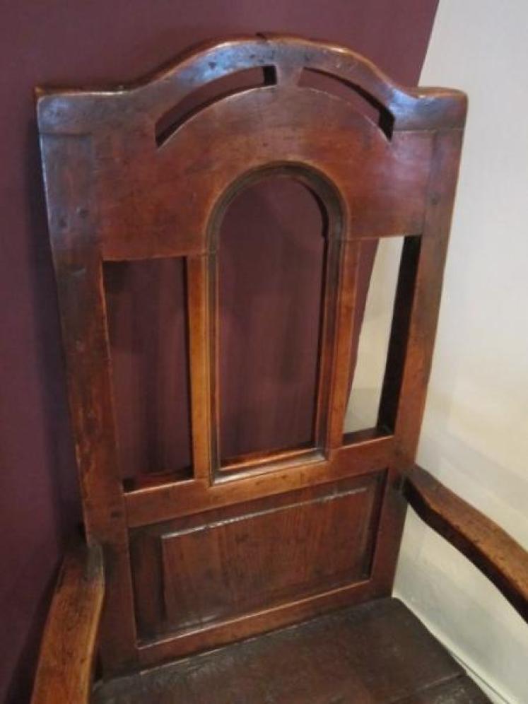 Unusual Early 18th Century Oak Wainscot Armchair - Image 3