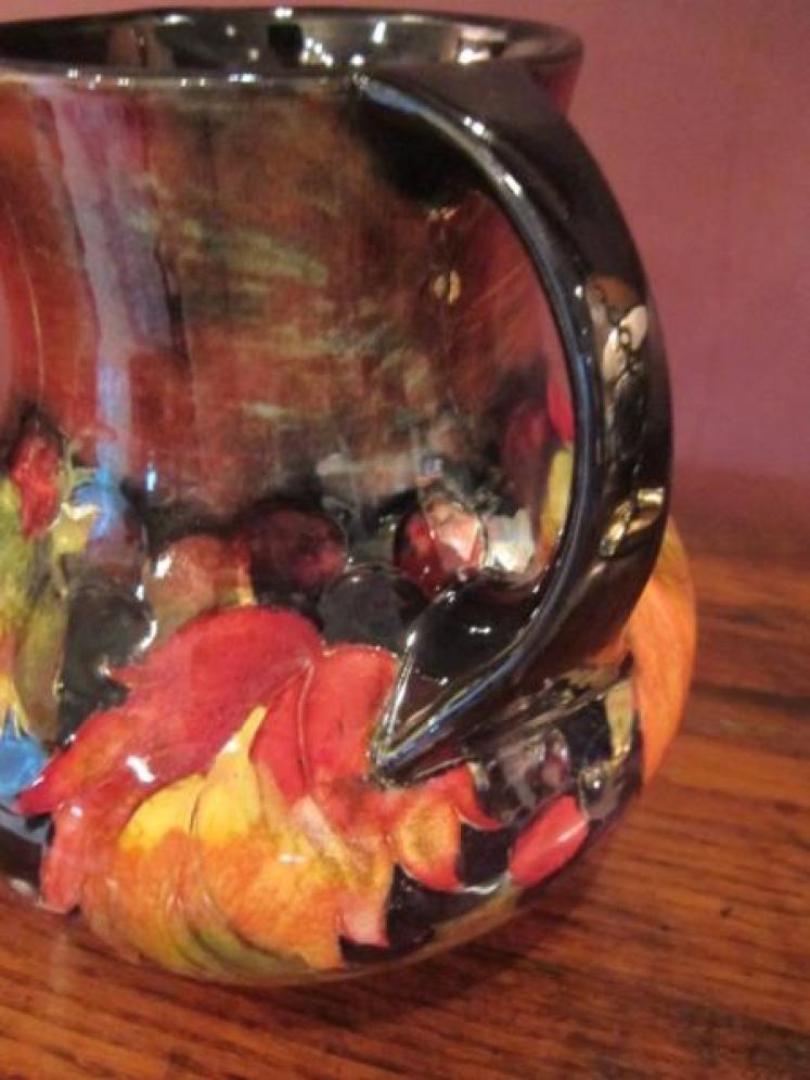 Superb Moorcroft Autumn Leaf & Berries Vase - Image 4
